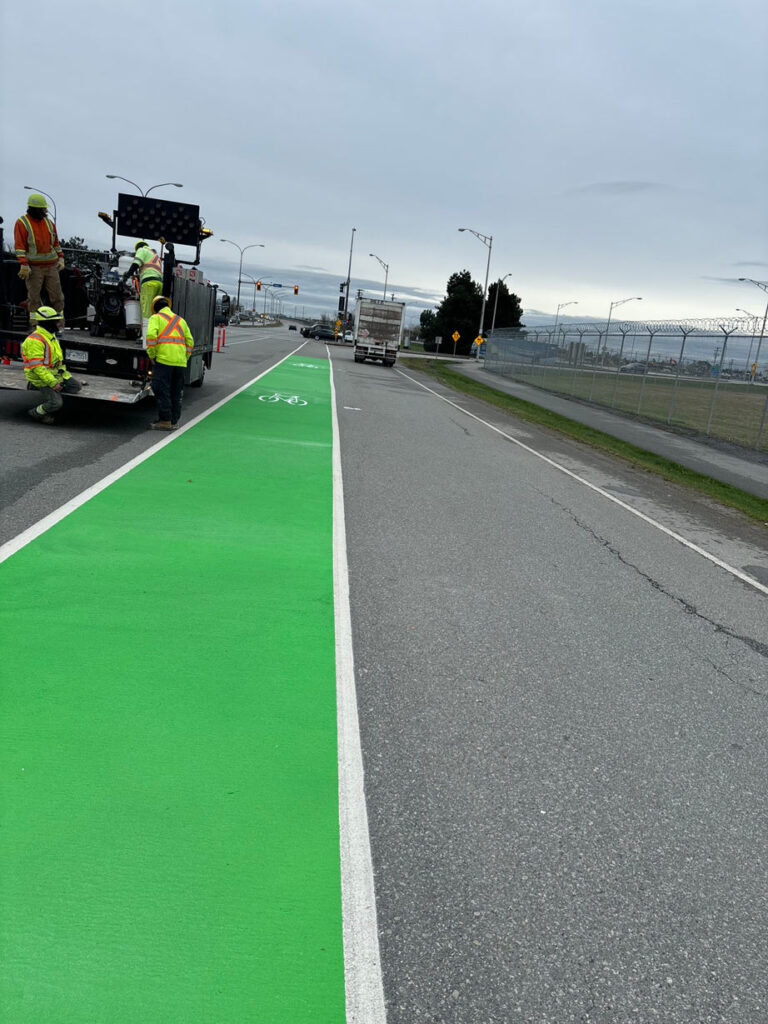 Green Conflict Zone Markings